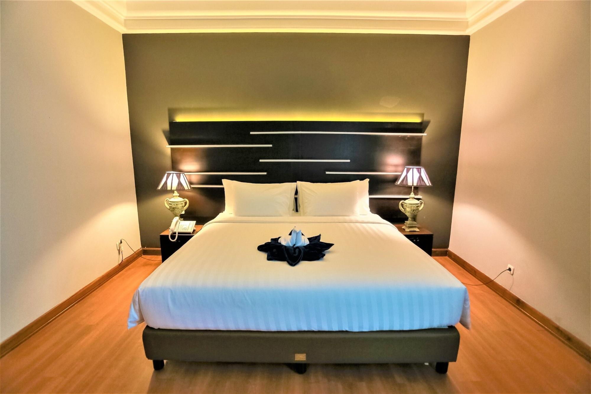 Madina Inn Yogyakarta Exterior foto
